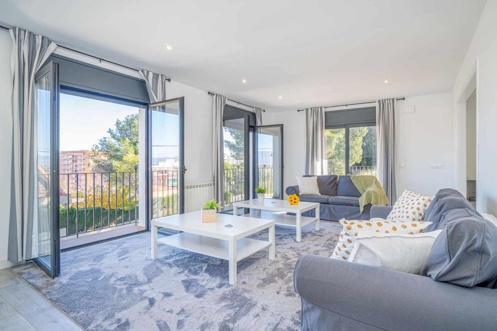 Jouvacations Villa Domenec Figueres  Ngoại thất bức ảnh